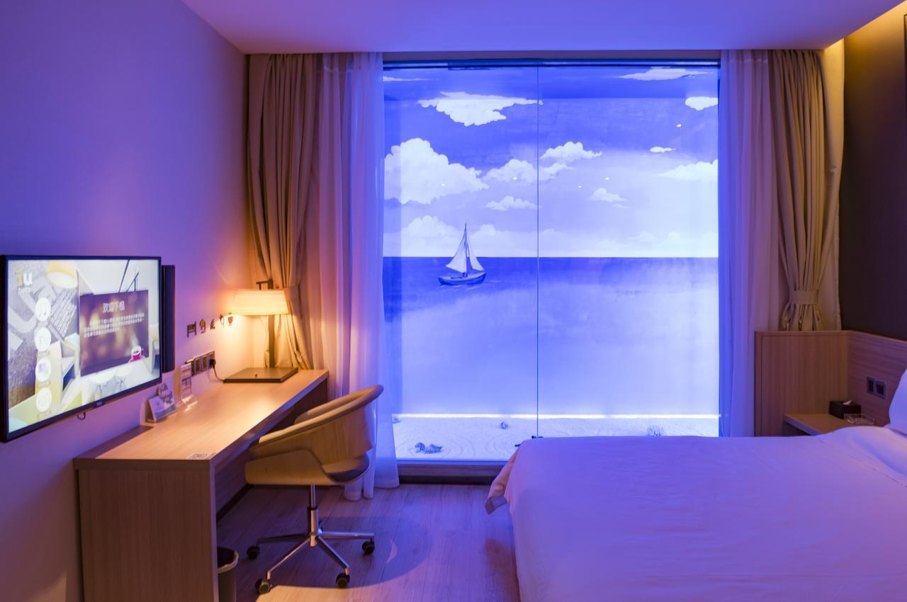 Iu Hotel Shenyang Railway Station Sk Transfer Center מראה חיצוני תמונה
